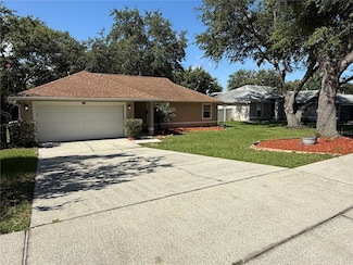 618 Meadow Park Dr, Minneola, FL 34715