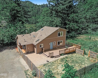 3020 Yasek Loop, Toledo, OR 97391