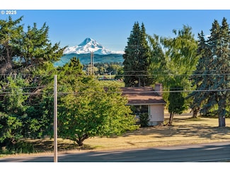 3856 Belmont Dr, Hood River, OR 97031