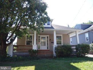 220 Pikeland Ave, Spring City, PA 19475