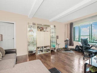 1503 Metropolitan Ave Unit 6D, Bronx, NY 10462