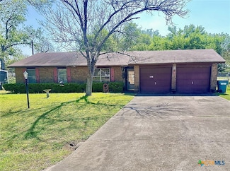 117 Sylvia St, Victoria, TX 77904
