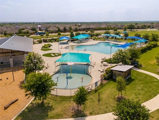 111 Blackwell Ln, Kyle, TX 78640
