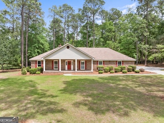 6 Myrtle Ln, Statesboro, GA 30458