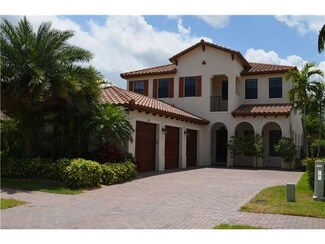 4054 NW 85th Ave, Pembroke Pines, FL 33024