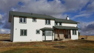 568 N 150 E, Shoshone, ID 83352