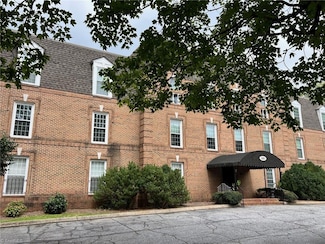 300 N Fulton St Unit 11, Salisbury, NC 28144