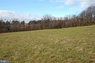 1141 Trinity North Rd, Wrightsville, PA 17368