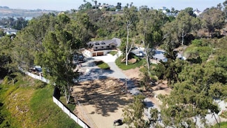 4339 Park Dr, Carlsbad, CA 92008