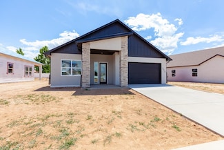 2879 Rock Creek Dr, Grand Junction, CO 81503