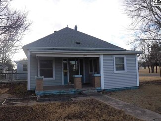 801 Washington St, Pratt, KS 67124