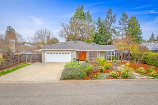 13179 Mcdole St, Saratoga, CA 95070