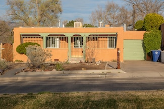 716 Carlisle Blvd SE, Albuquerque, NM 87106