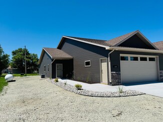 310 N Doheny St, Northwood, ND 58267