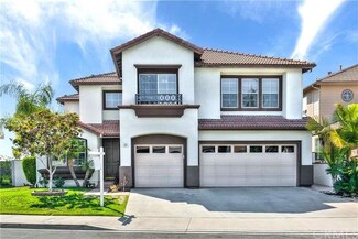 25 Hillside Dr, Rancho Santa Margarita, CA 92688