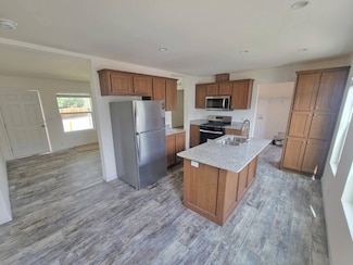 509 Sullivan St, Coalinga, CA 93210