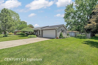 7245 Burmeister Dr, Saginaw, MI 48609