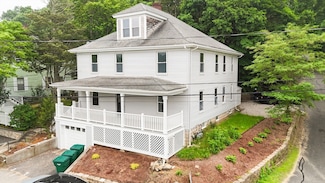 15 Margerie St, Plymouth, MA 02360