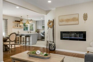 11005 E 75th St, Raytown, MO 64138
