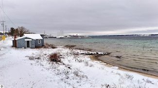 13336 S West Bay Shore Dr, Traverse City, MI 49684