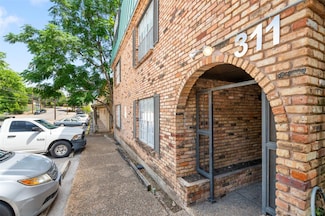 311 E 31st St Unit 304, Austin, TX 78705
