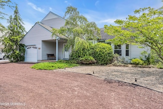 329 Jennings Rd, Manahawkin, NJ 08050