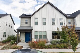 9841 E 56th Place, Denver, CO 80238