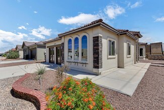 1061 Summer Lake St, Horizon City, TX 79928