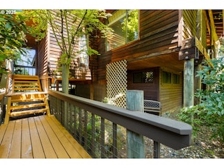 1346 Fisher Rd, Roseburg, OR 97471