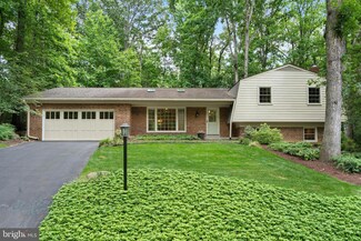 2407 Red Maple Ln, Reston, VA 20191