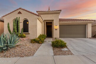 381 W Wisteria Place, Chandler, AZ 85248