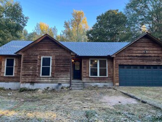 10800 Mars Hill Rd, Bauxite, AR 72011