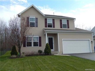 2186 Fox Chase Rd, Lake View, NY 14085
