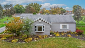 3365 Eastdale Dr, Flint, MI 48506