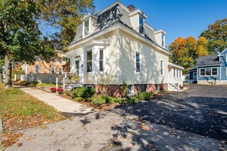169 Cass St, Portsmouth, NH 03801