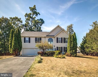 141 Churchill Dr, Stephens City, VA 22655