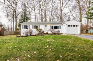 968 Danby Dr, Webster, NY 14580