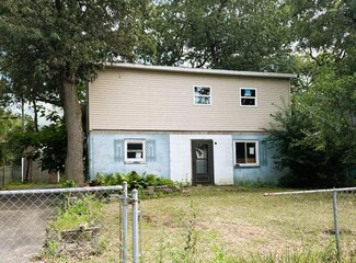 1631 E 28th Ave, Lake Station, IN 46405