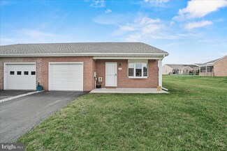 129 Buttercup Dr, Hagerstown, MD 21740