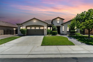 2254 Maple Hollow Ln, Manteca, CA 95336