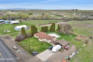 15791 Rutherford Rd, Yakima, WA 98903
