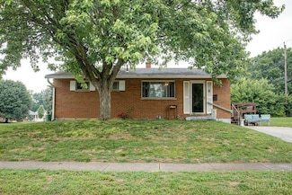 6 Dayspring Dr, Hamilton, OH 45015