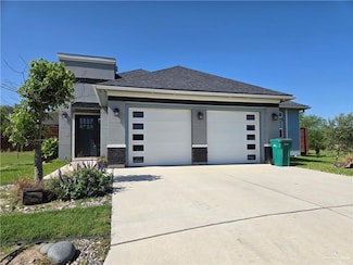 202 Constellation Dr, Pharr, TX 78577