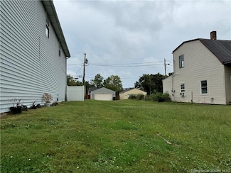 608 E Oak St, New Albany, IN 47150