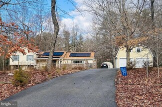 15320 Green Woods Ln, Waldorf, MD 20601