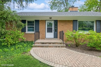 107 Ridge Rd, Highland Park, IL 60035