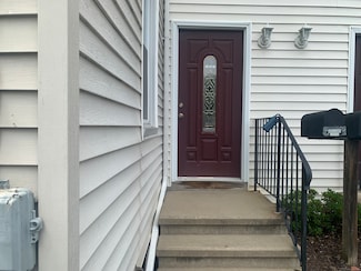 20 5th Ave, Danbury, CT 06810