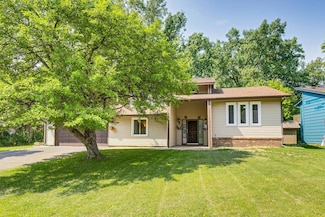 2723 Innsbruck Dr, New Brighton, MN 55112