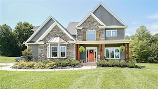 1798 Brooks Rd, Reidsville, NC 27320
