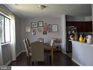 31 33 Buttonwood Rd, Voorhees, NJ 08043